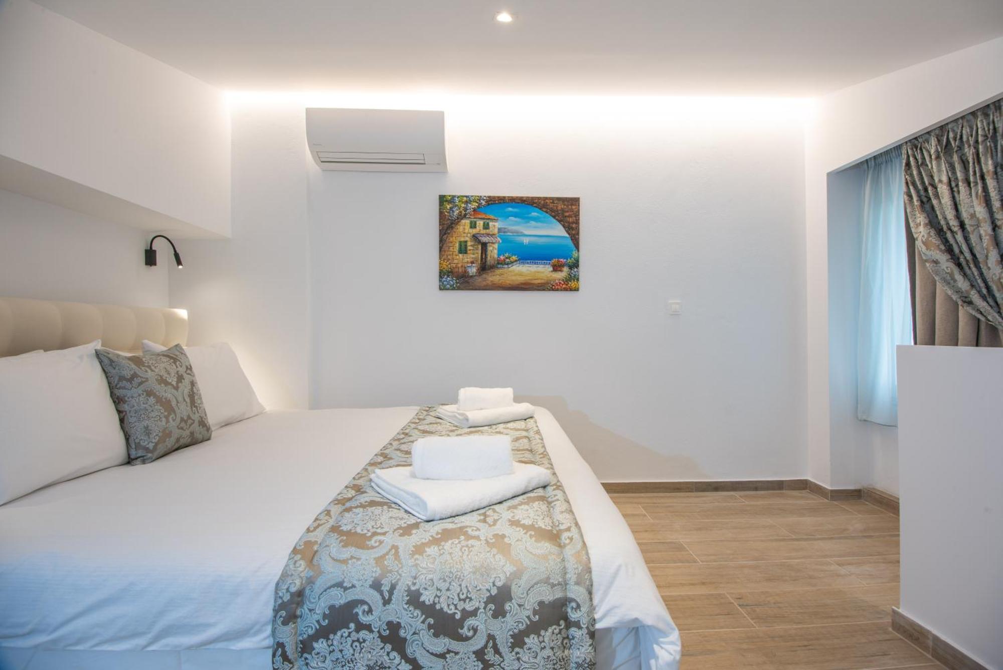 Ammos Lux Apartments Crete Ayos Nikolaos Dış mekan fotoğraf